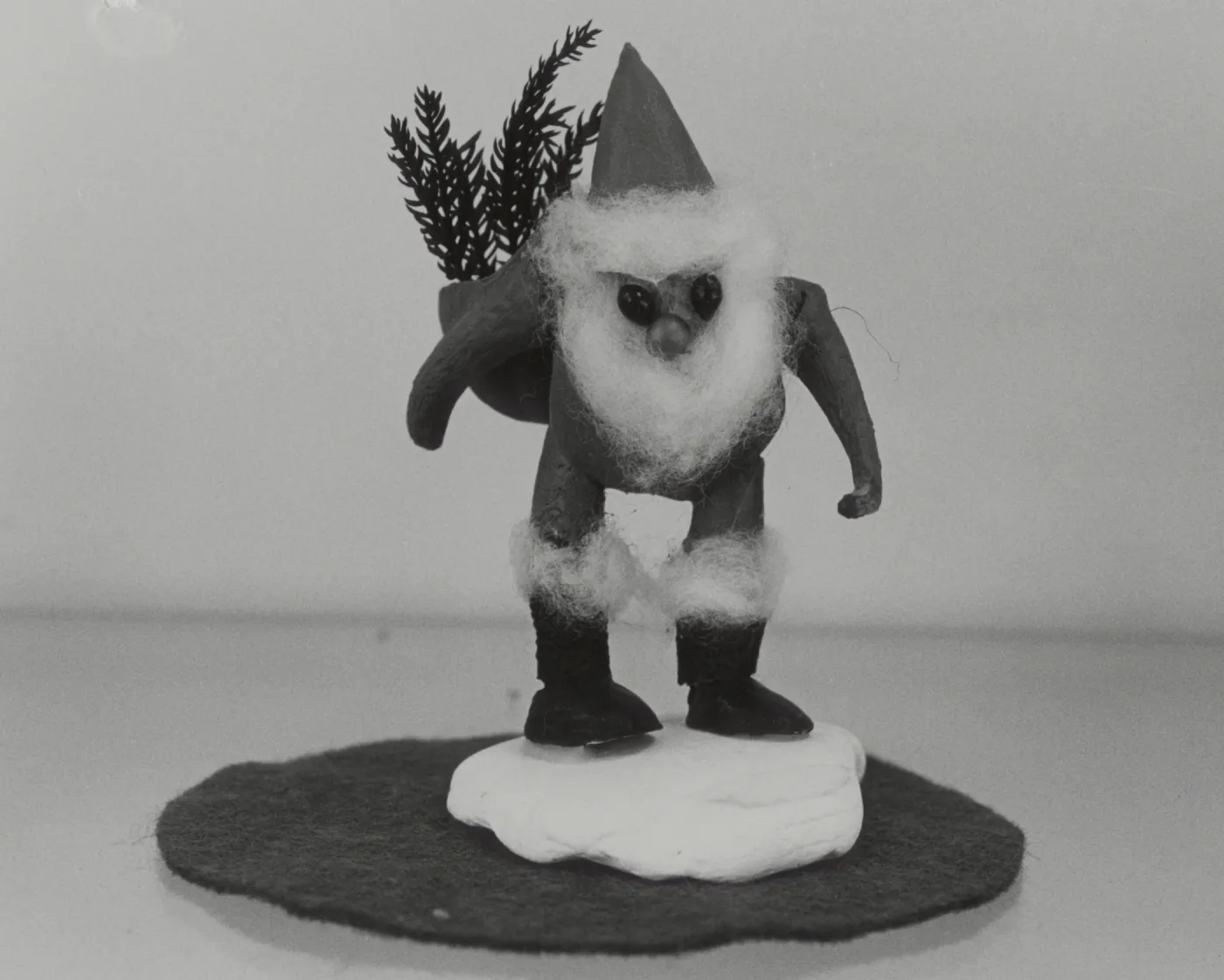 Garden Guild 'Santa' artwork 1982