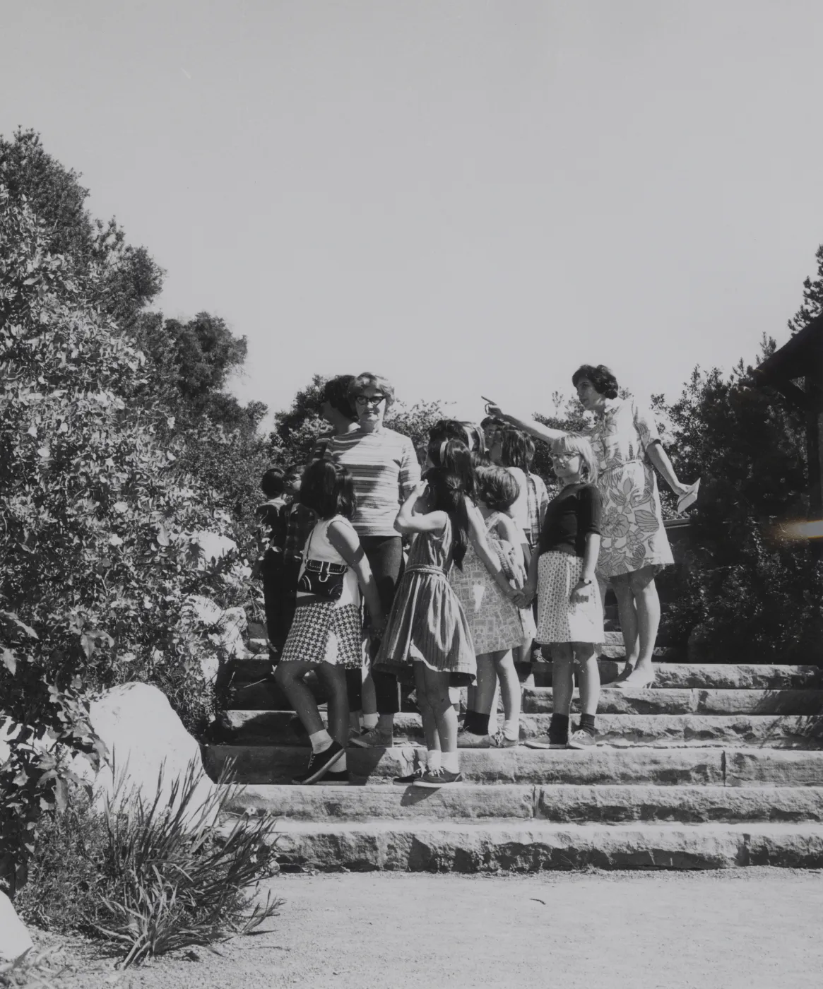School tour at the Garden
