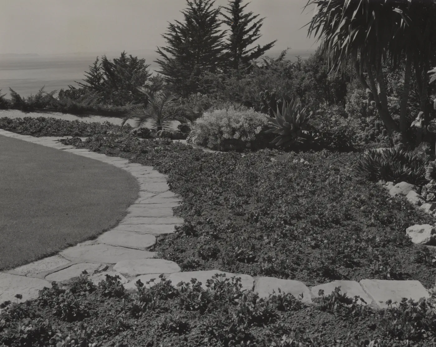 © Josef Muench