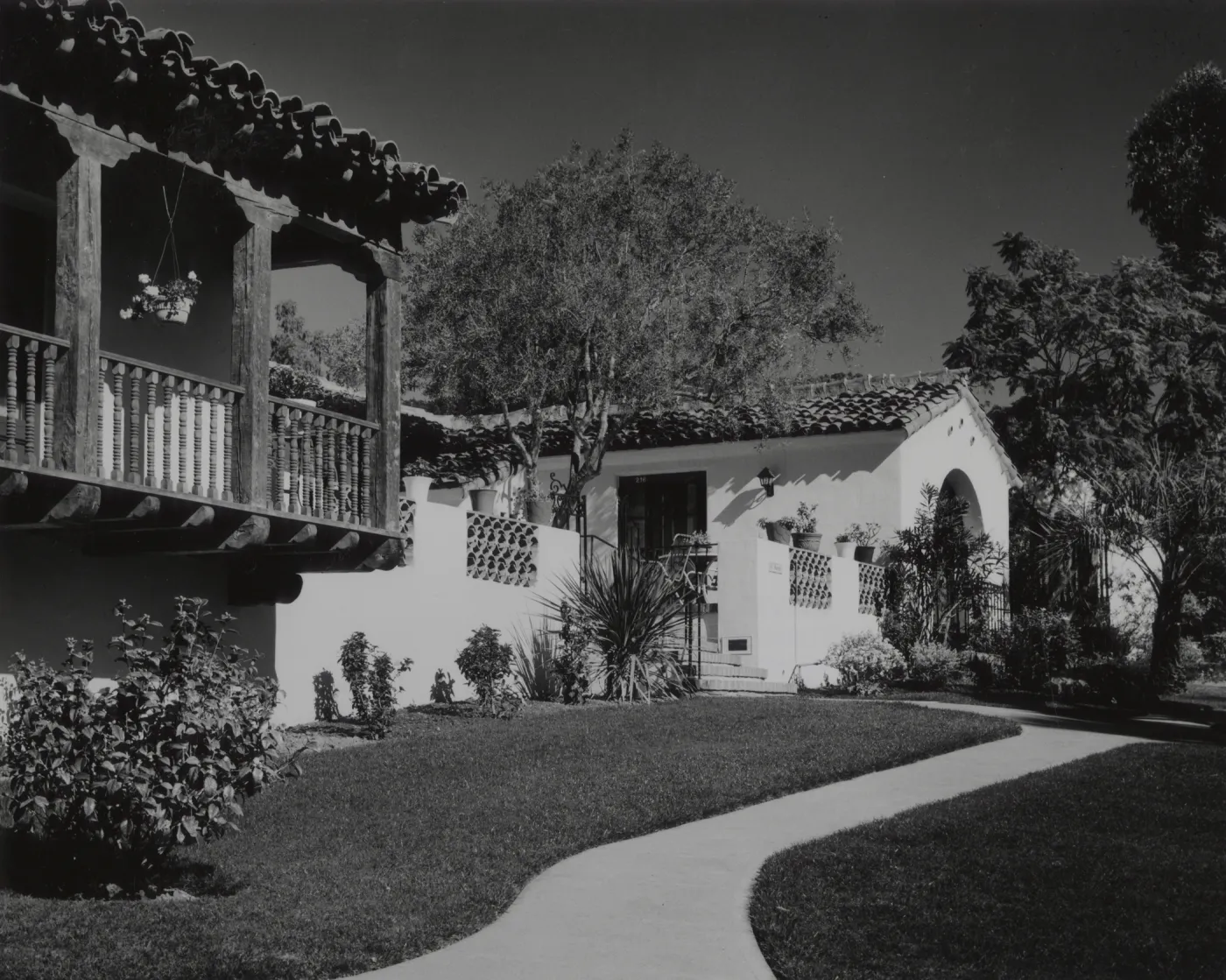 Southern california Home, © Josef Muench