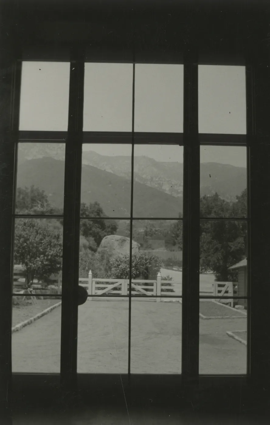 Courtyard and mountain view from Blaksley Library