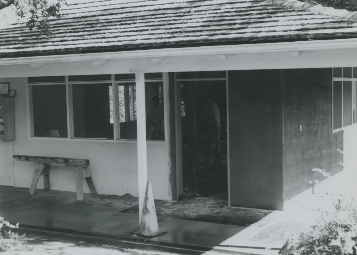 Garden Shop construction, addition to North Wing Research Building