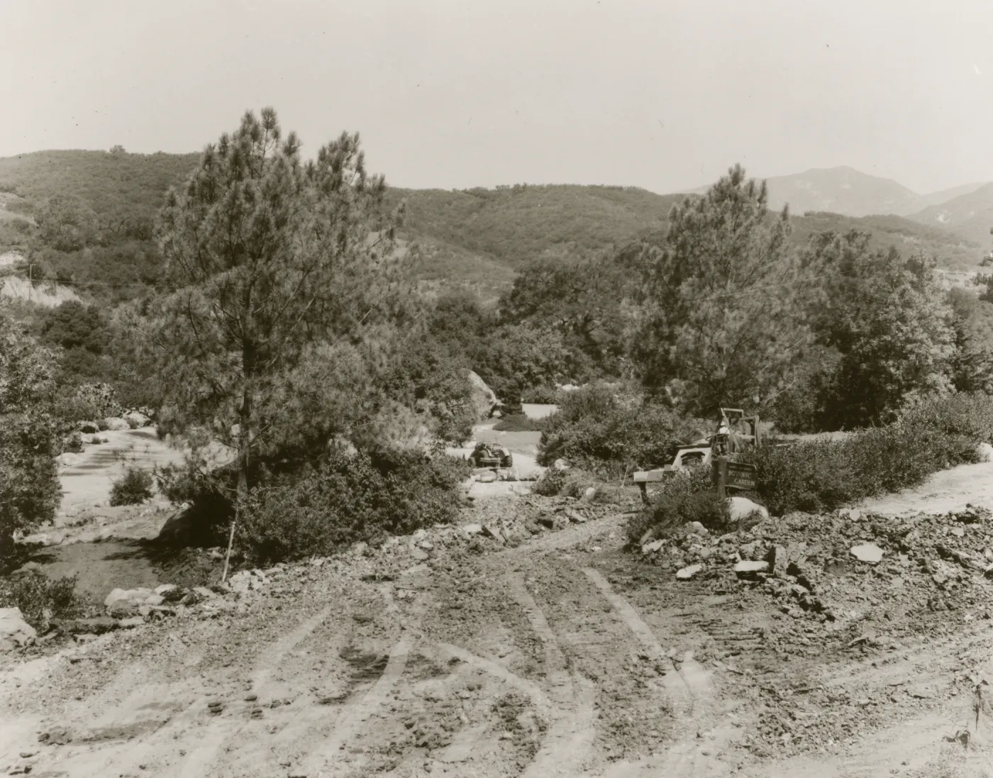 Construction the Parking Lot and new Garden Entrance, 1947