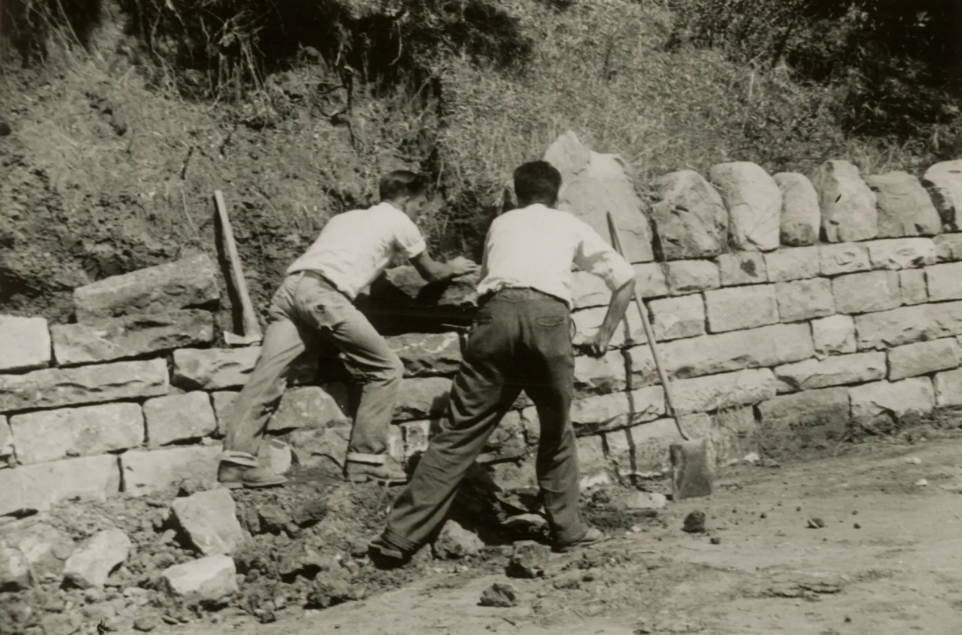 construction of rock wall along driveway to Lotterhos/Gane House