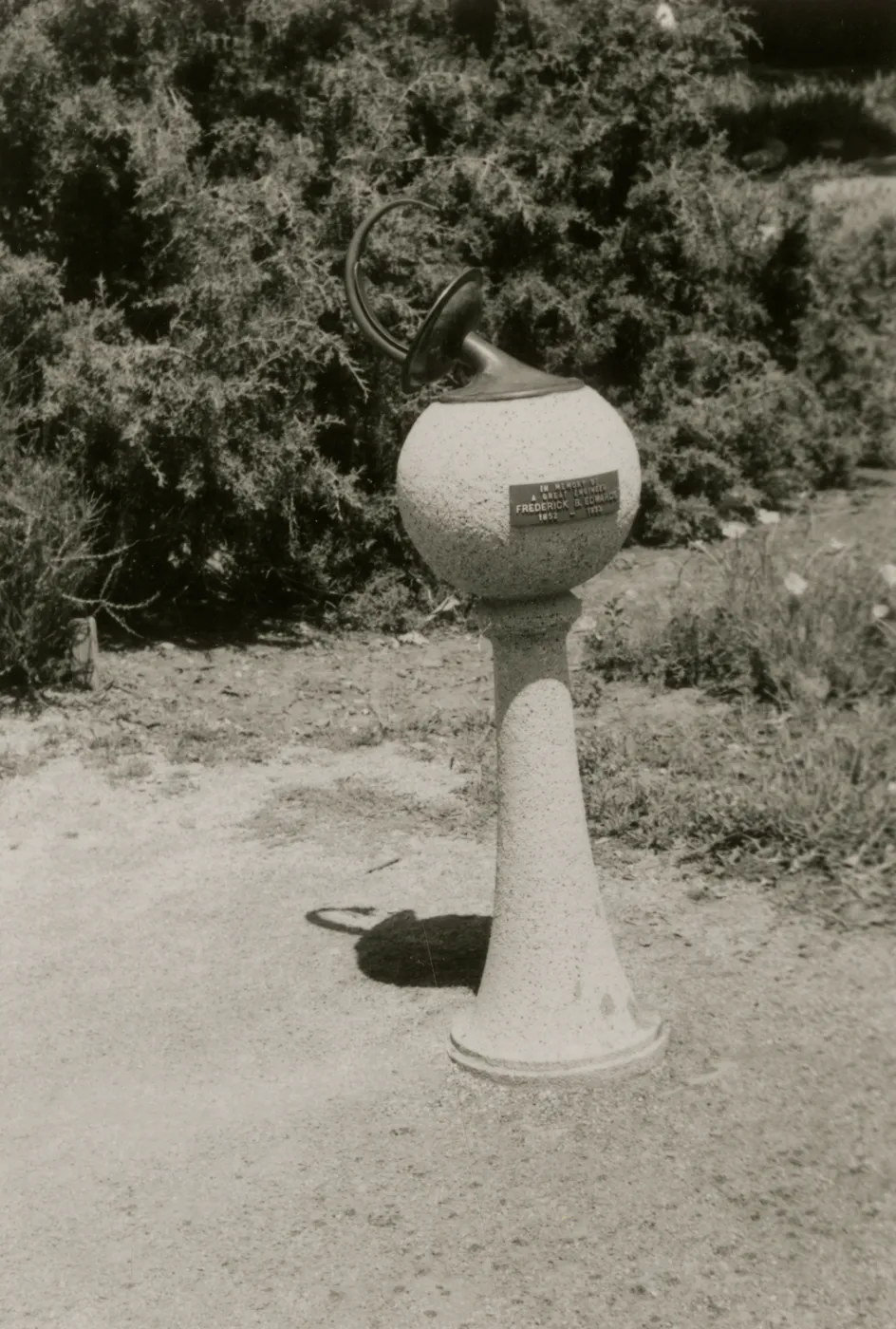 Sundial, in memory of Frederick Edwards