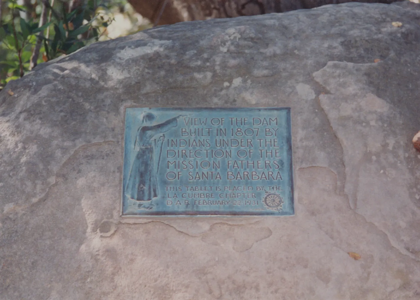 Daughters of the American Revolution Plaque, 1931, Mission Dam Overlook