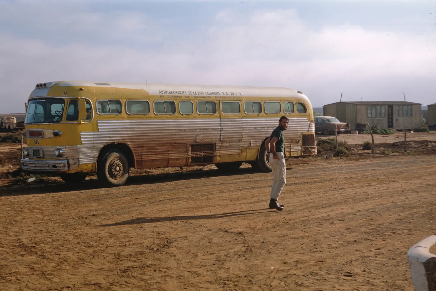 bus, Old Mill, San Quintin, Baja