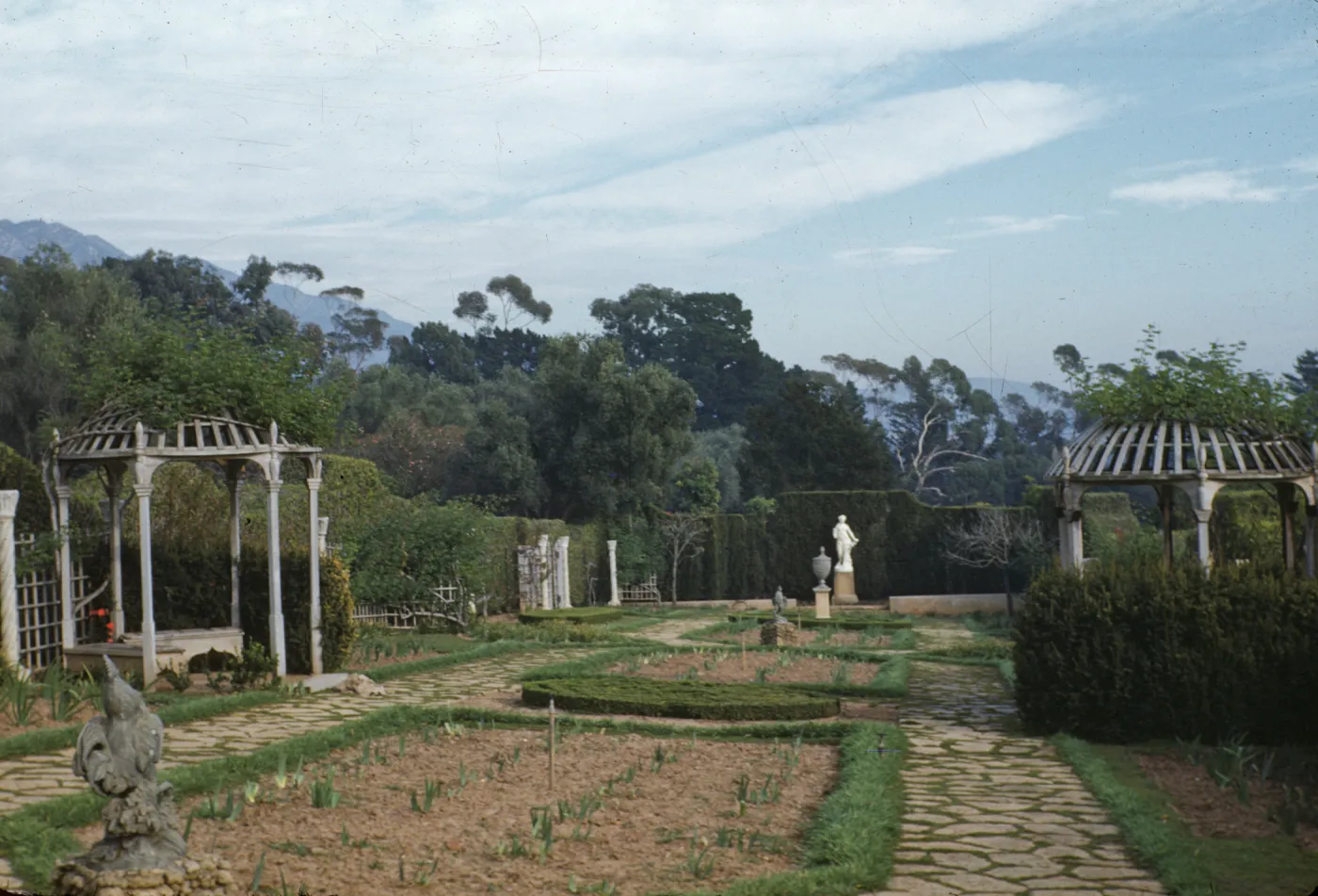 Leadbetter Gardens, Santa Barbara