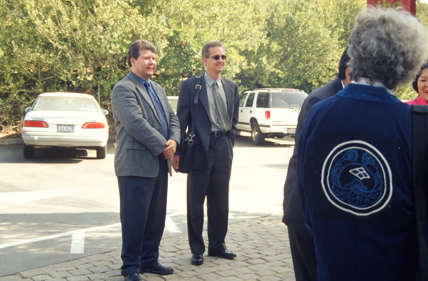 Japanese consul-general visit to Tea House