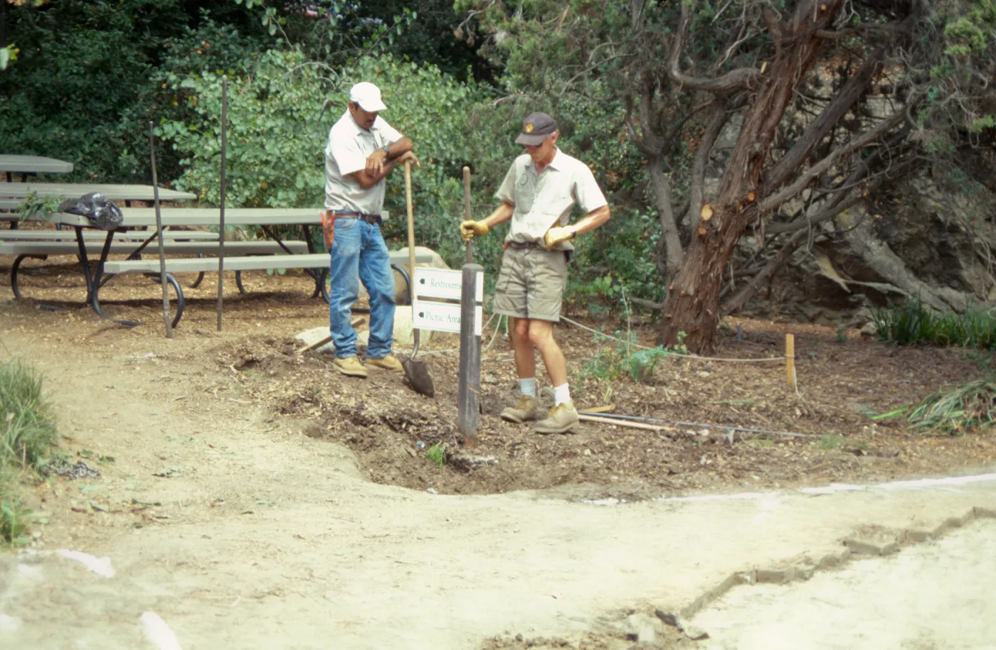 Reconstruction of entrance paths
