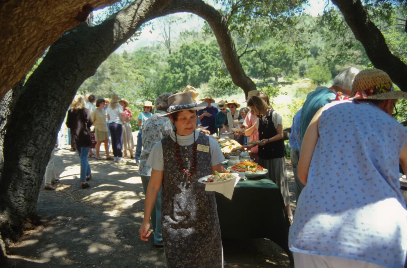 Volunteer Luncheon 1998