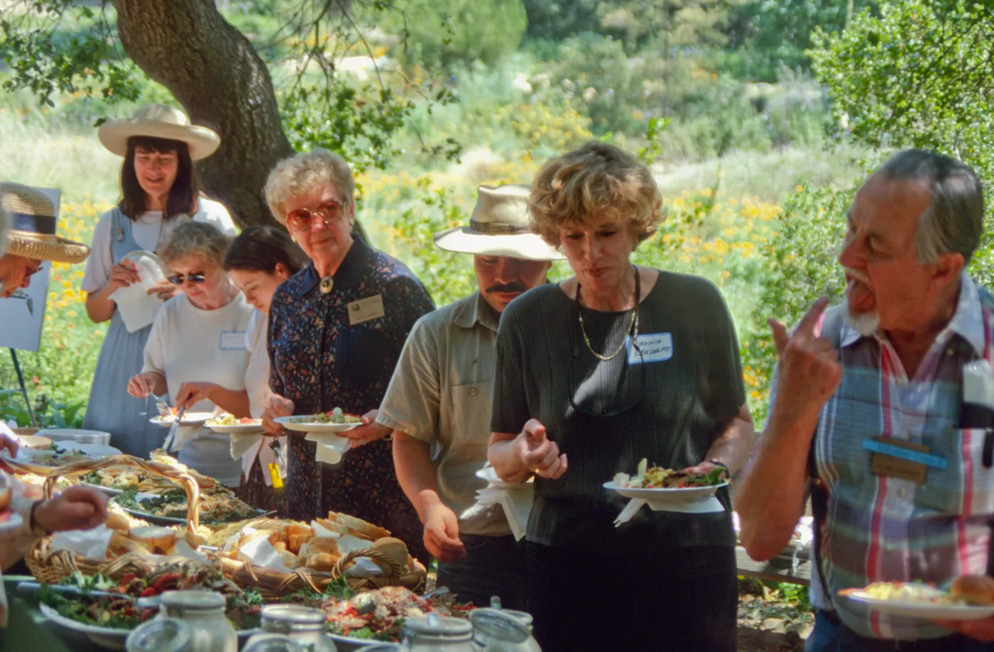 Volunteer Luncheon 1998