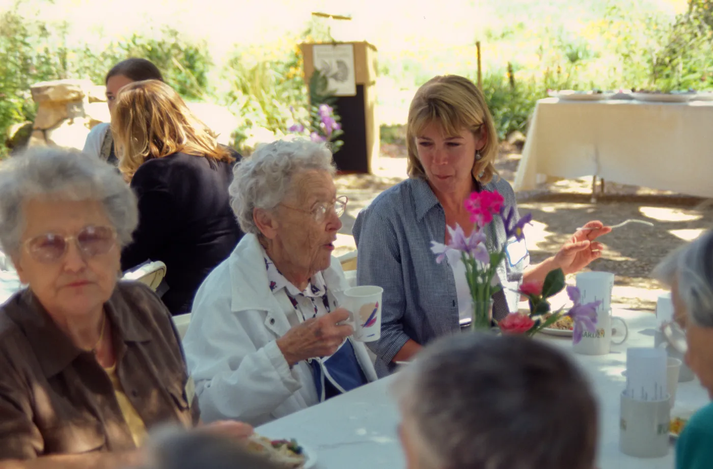 Volunteer Luncheon 2000