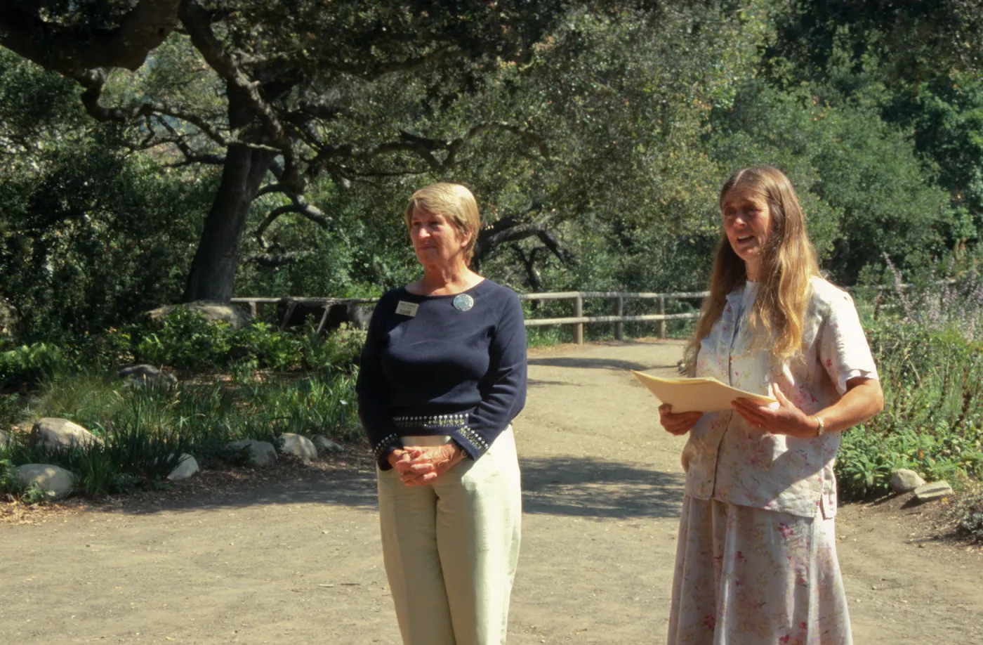Mary Sheahan, Sally Isaacson