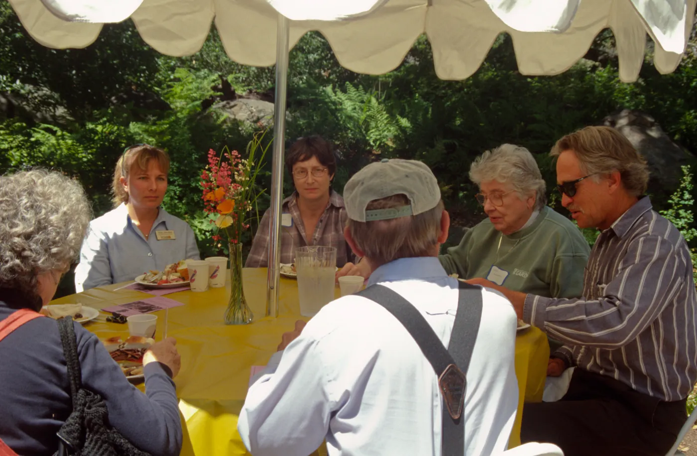 Volunteer Luncheon 2001