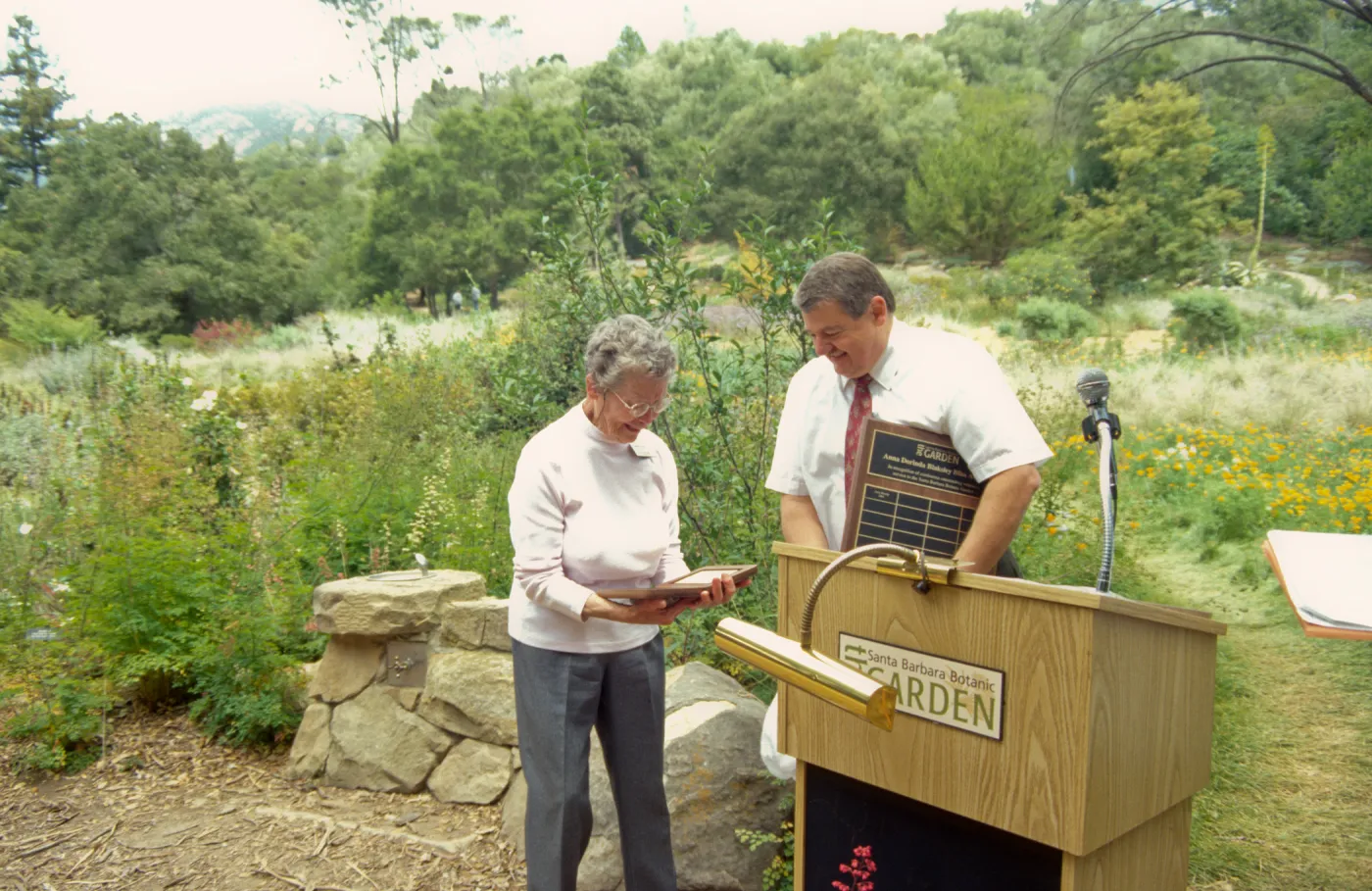 Volunteer Luncheon 2002