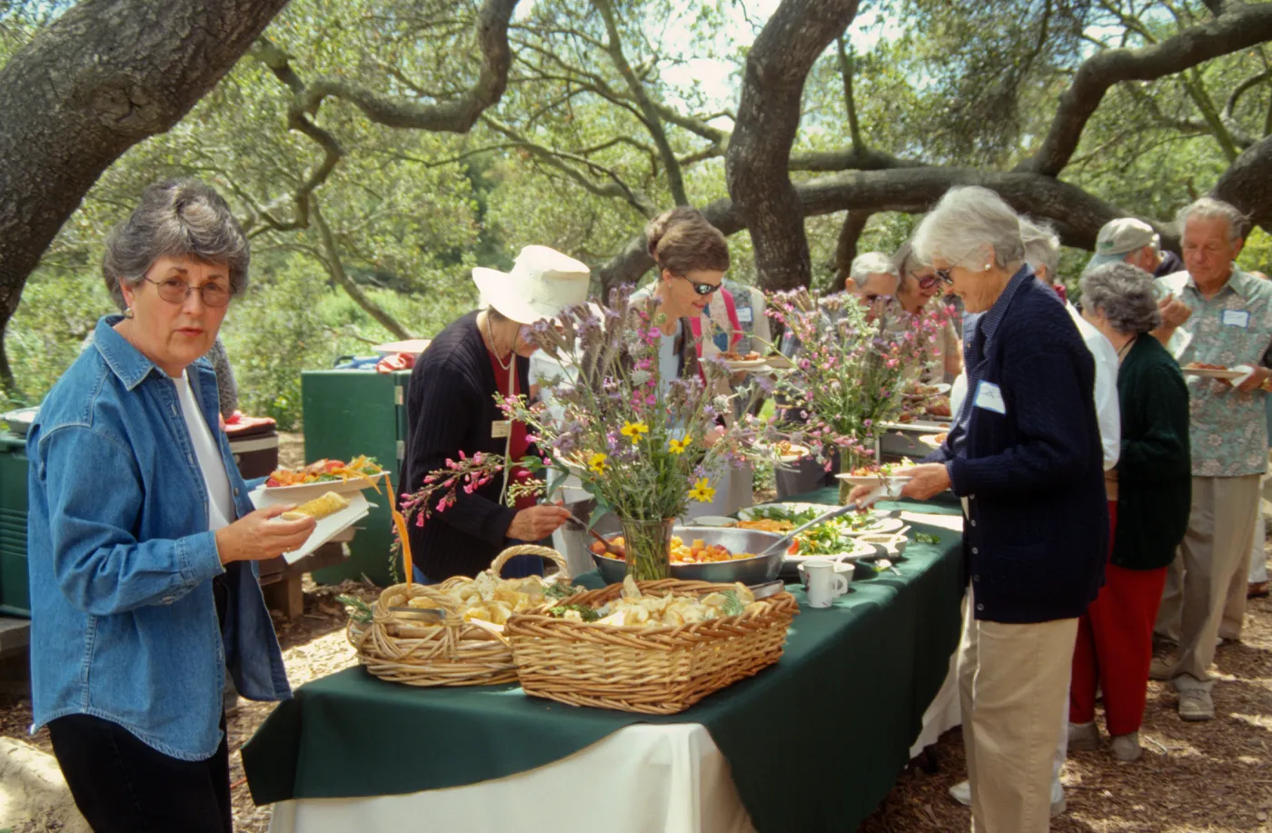 Volunteer Luncheon 2002