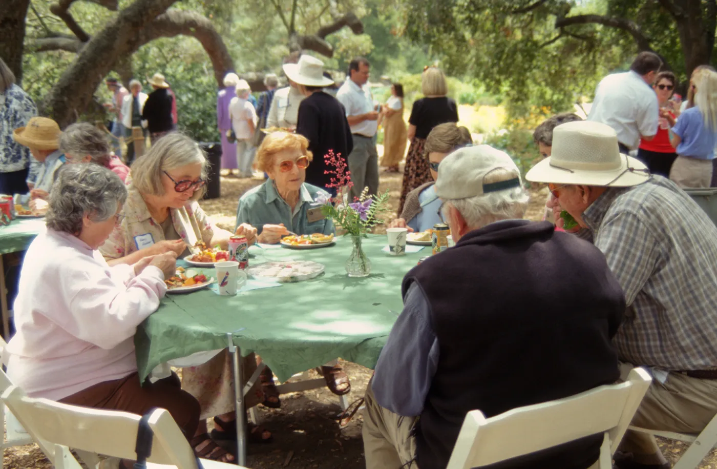 Volunteer Luncheon 2002