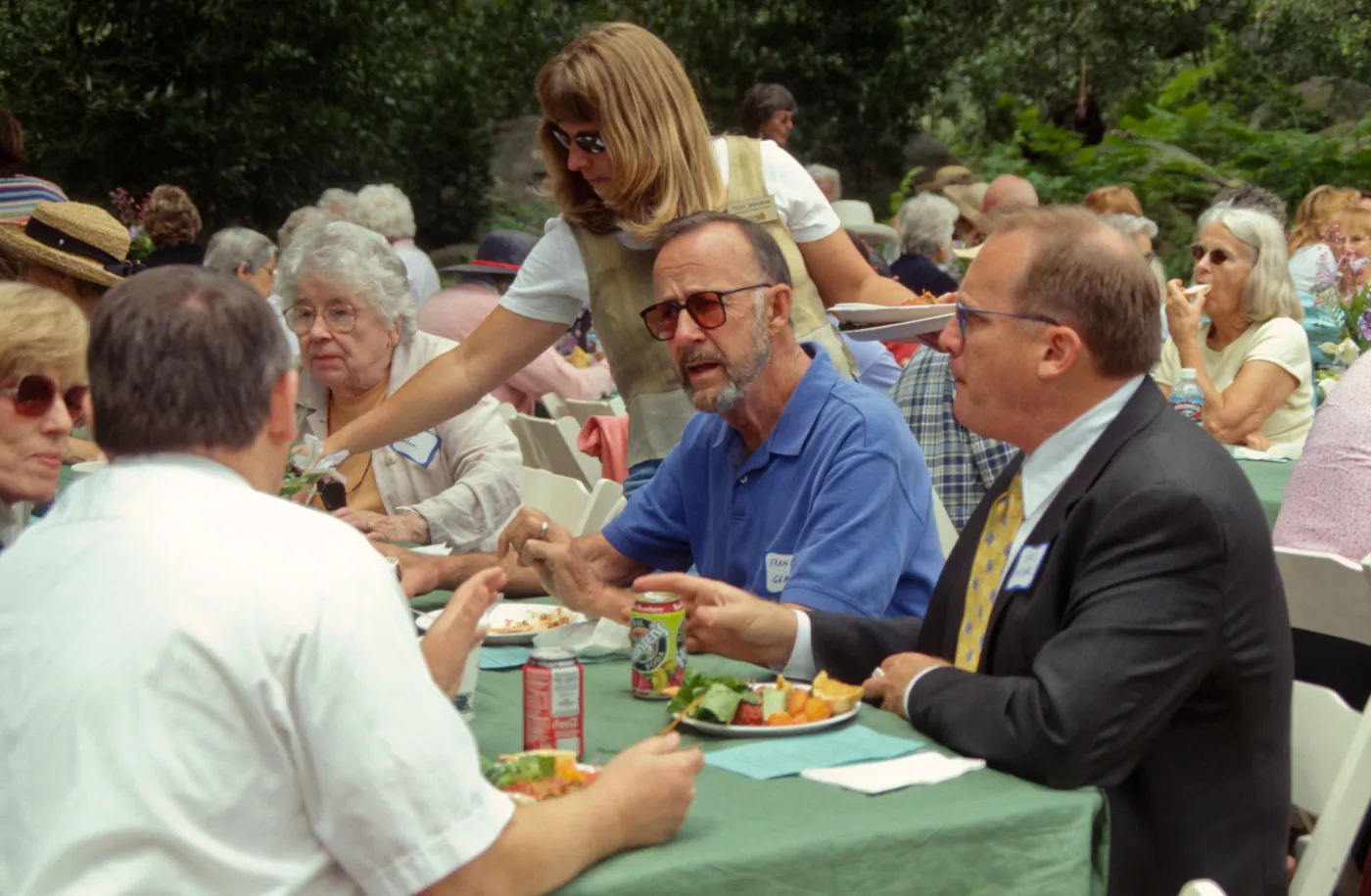 Volunteer Luncheon 2002