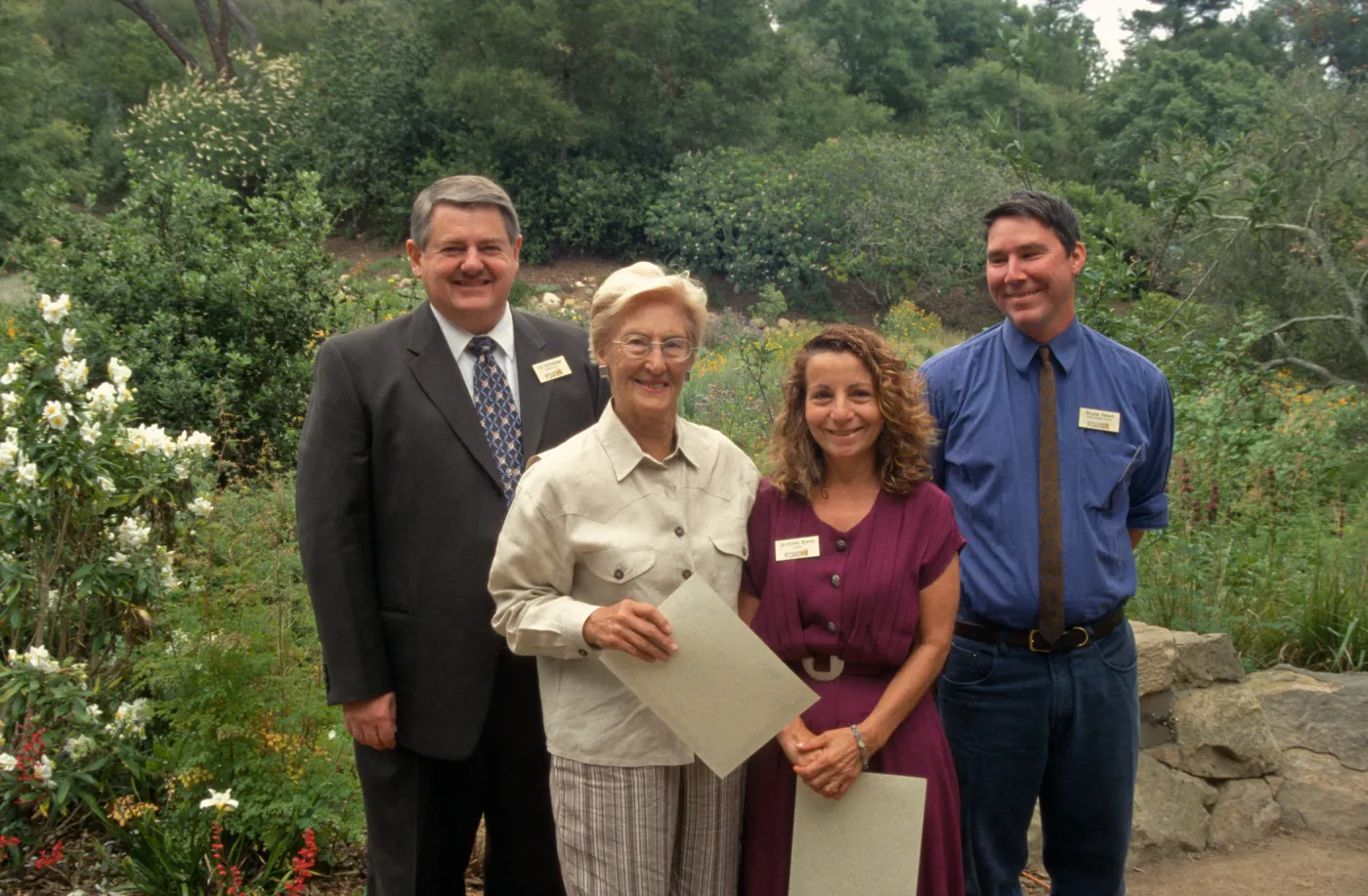 Pat Kendall and Jo Anne Banks receive Garden Growers Diplomas, Volunteer Luncheon 2003