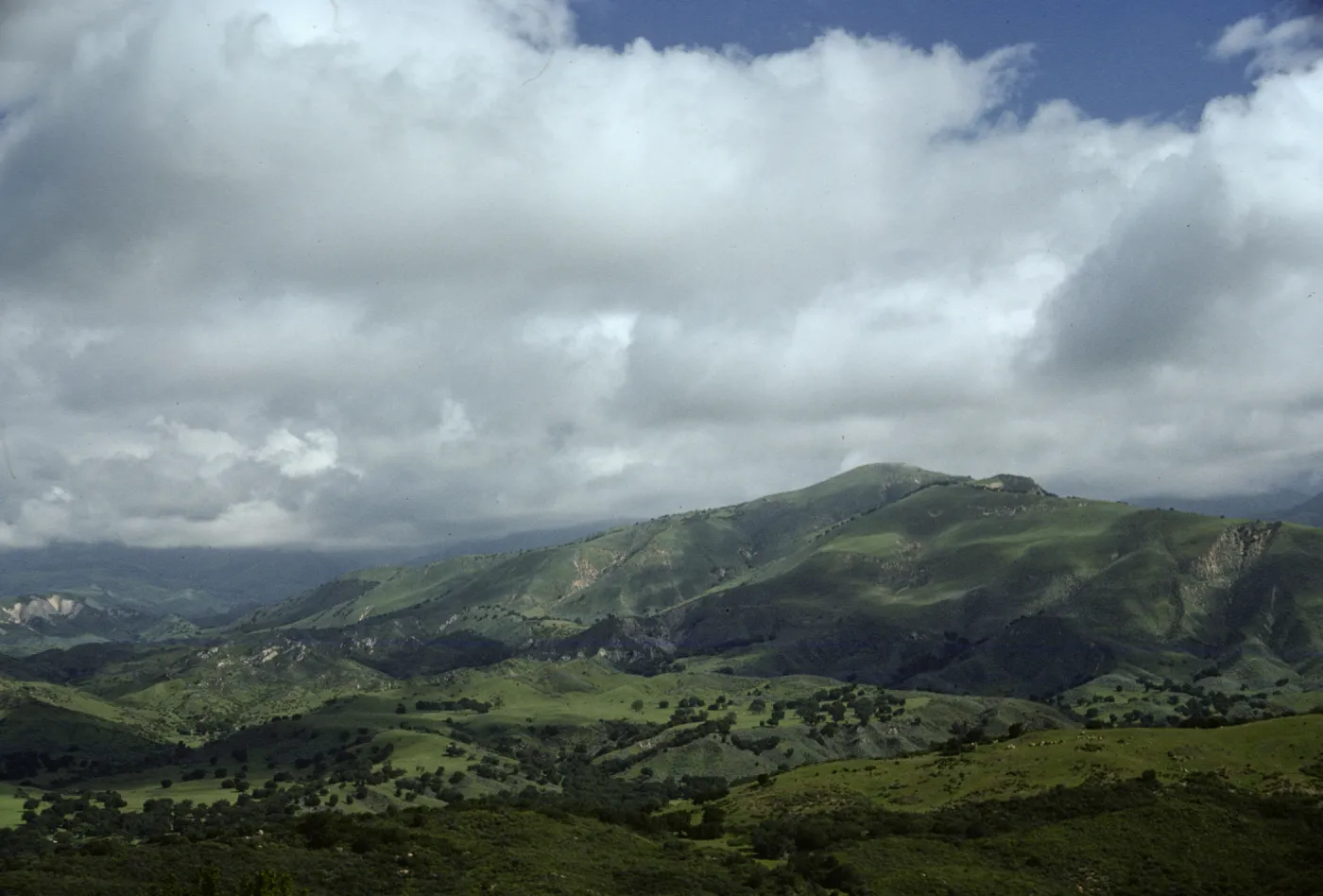 clouds over the Santa Ynez Valley, vista point on San Marcos, viewing north