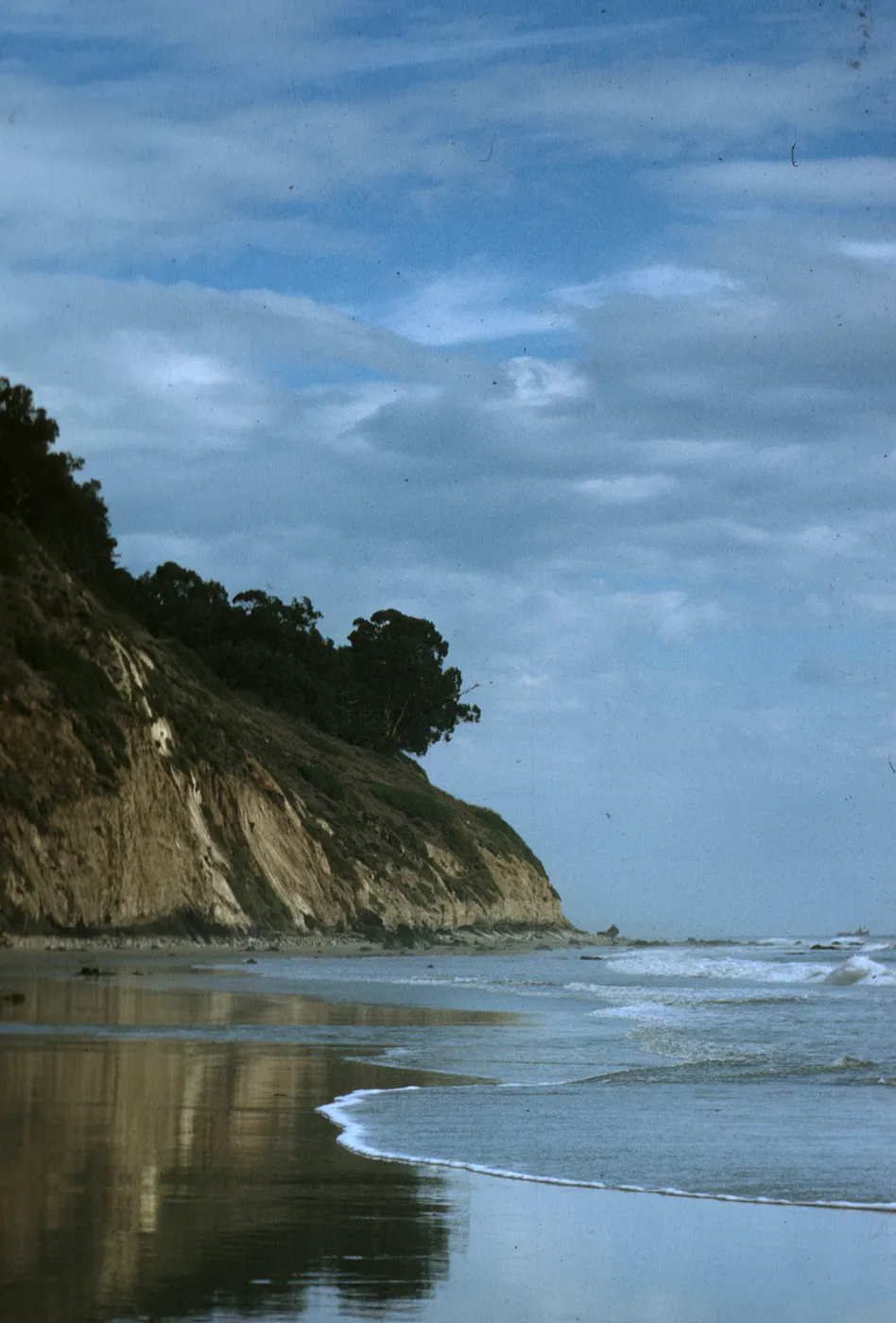 Arroyo Burro Beach, Santa Barbara, ocean waves