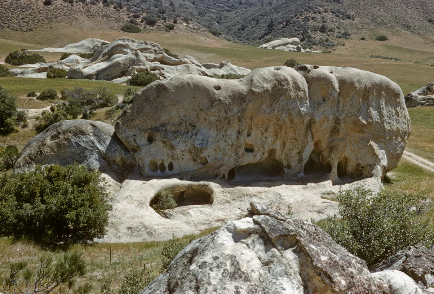 Montgomery Potrero, Pine Corral, rock formation