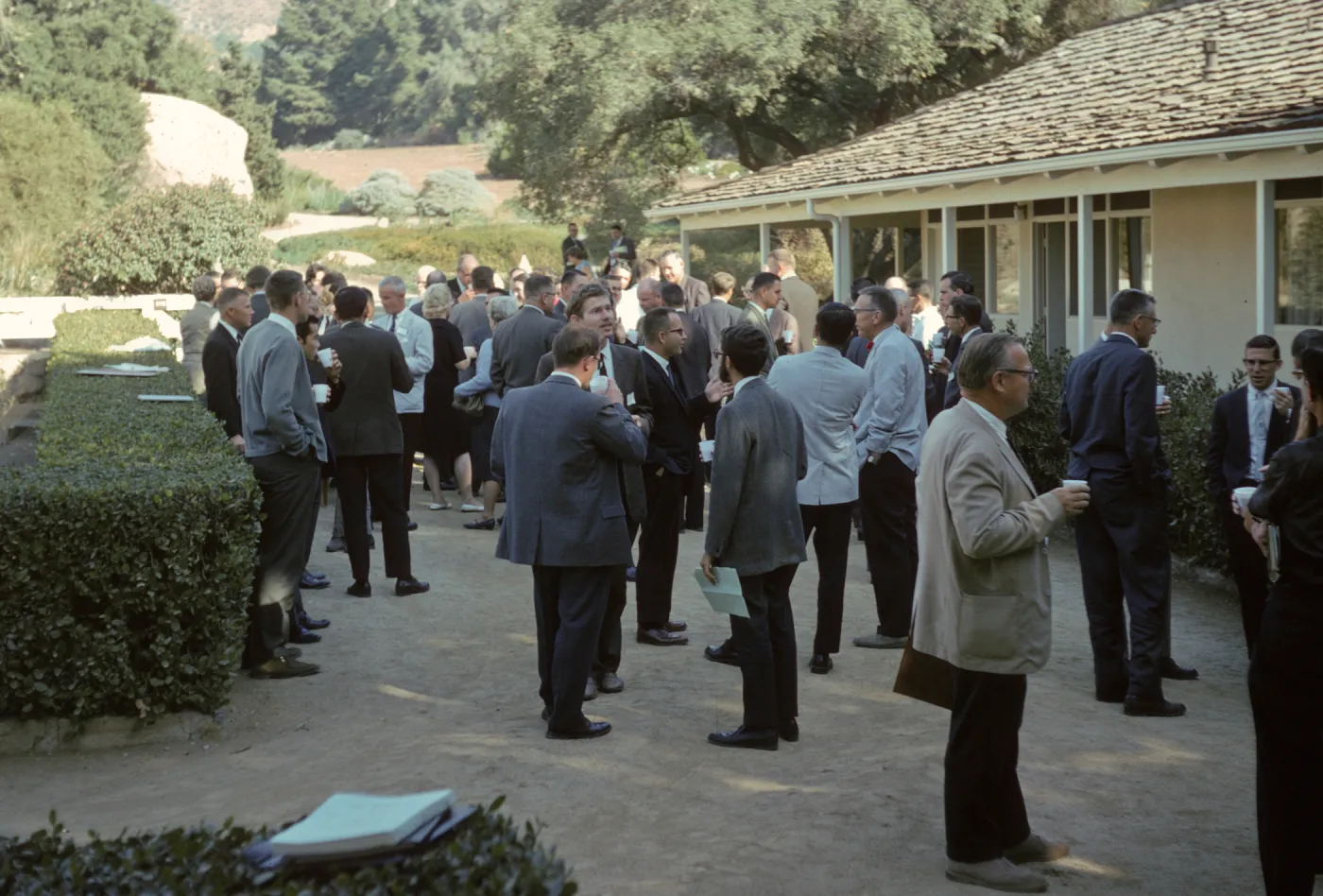 Island Symposium, 1965, gathering in Courtyard