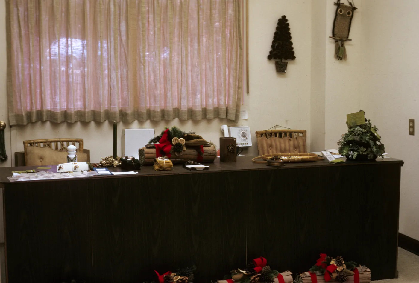 Garden Guild Shop, Christmas Holiday, 1973