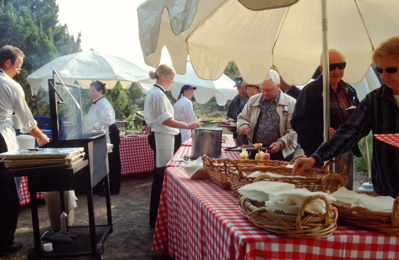 SBBG Members BBQ, 2001, catering