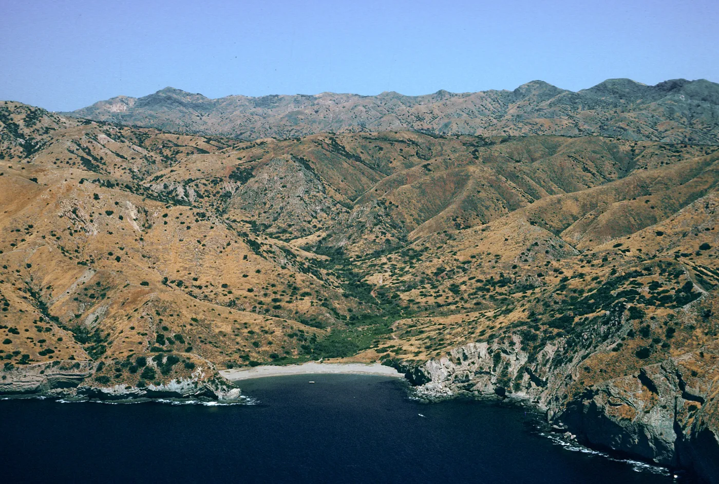 Coches Prietos, Santa Cruz Island