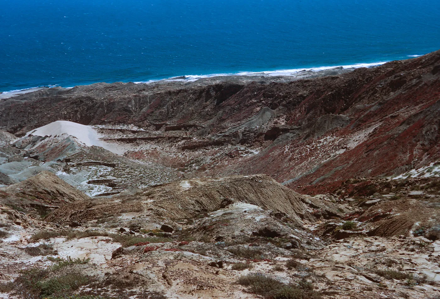 1/ West side of sand dune canyon from the North, 65-95 & SN-2