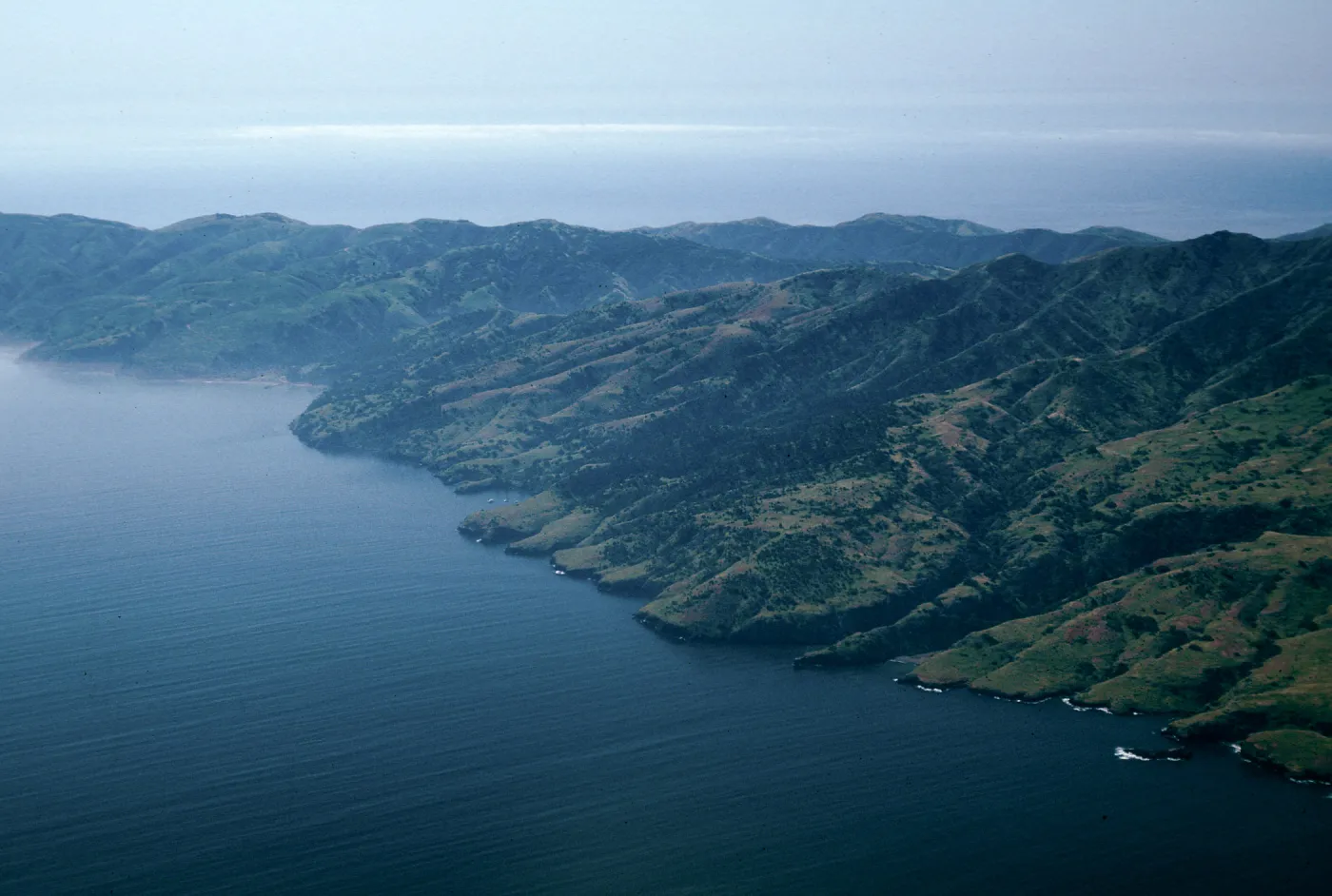 Twin Harbor to Prisoners Harbor, Santa Cruz Island