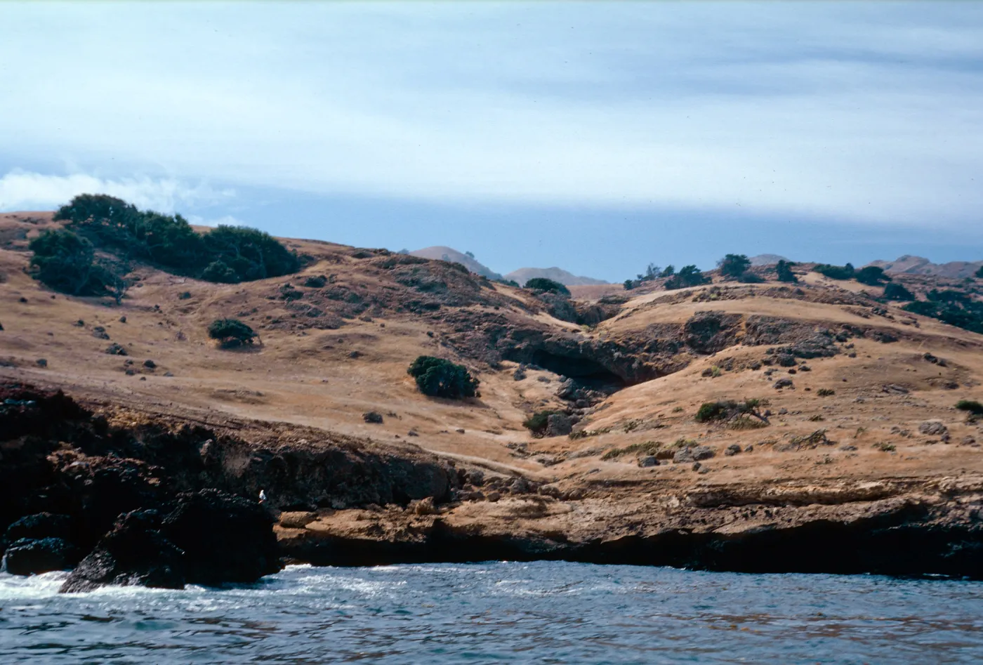 Olsens Cave, Santa Cruz Island