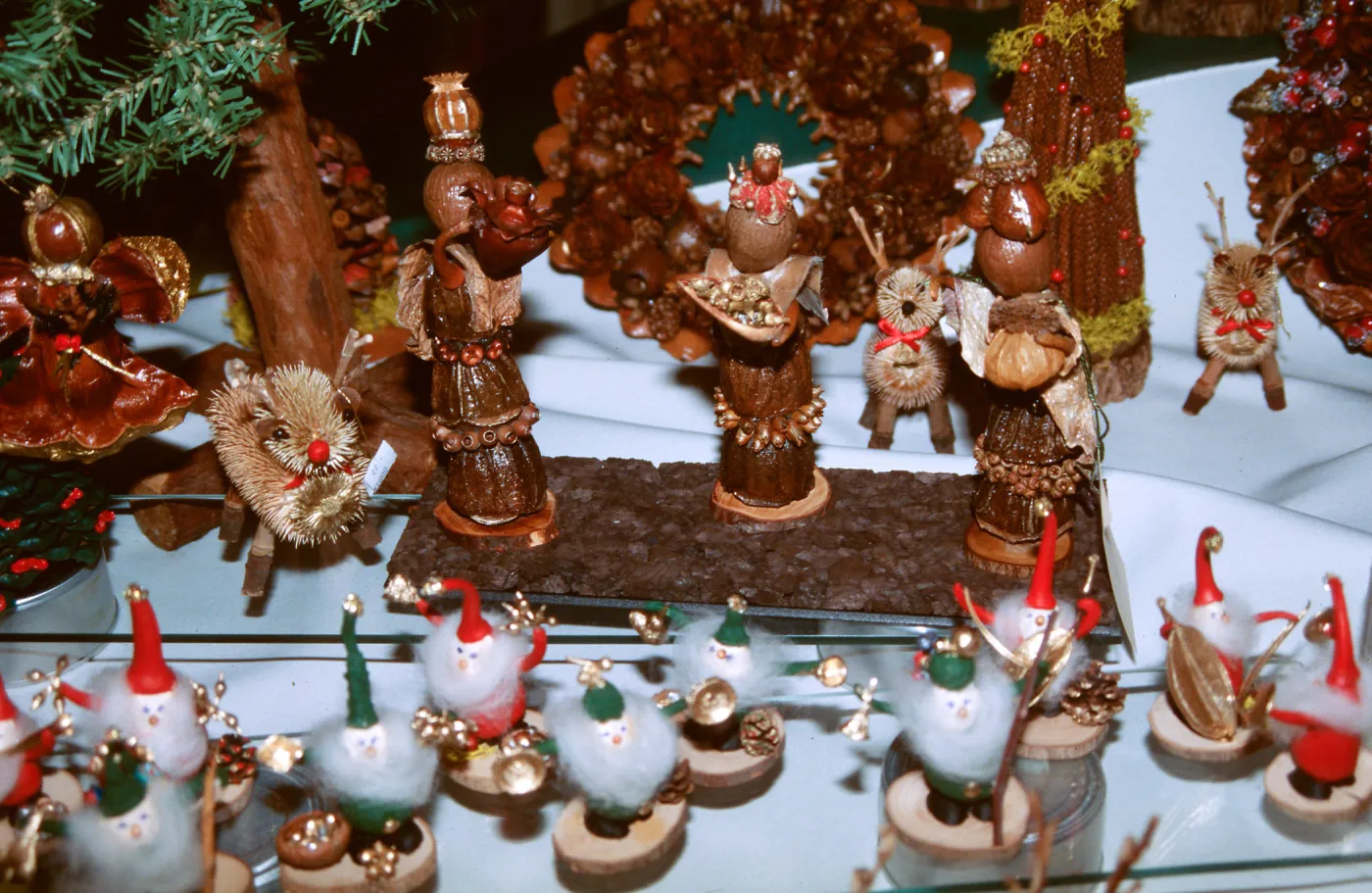 Garden Guild crafts display