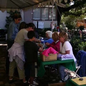 Patrick Dougherty Toad Hall Grand Opening Crafts