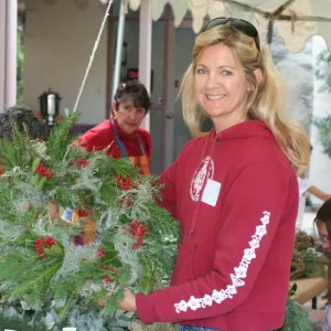 Holiday Crafts at SBBG, wreath