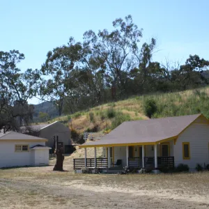 TEAWET, Santa Cruz Island field trip, 2009, ranch house