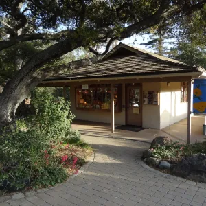 SBBG Entrance, Garden Gift Shop, North Wing, evening sunlight