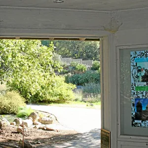 Information Kiosk, interior