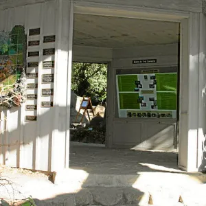 Information Kiosk, North entrance