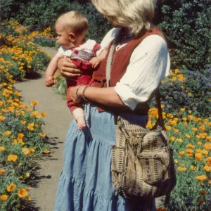 Carol, Ariel Ostroff at the Botanic Garden