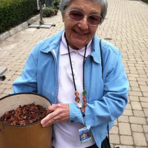 Betsy Thies, SBBG Garden Guild Volunteer
