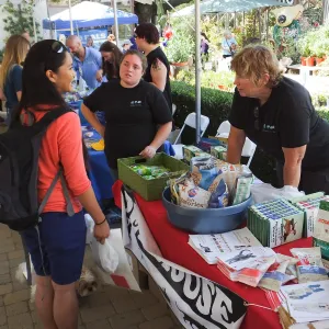 Trails n Tails 2014, Pethouse table