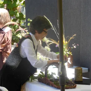 Ikebana Demonstration with Master Sachiko Sekichi from Kyofu-Ryu School of Ikebana