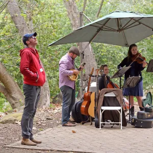 2015 Santa Barbara Beer Garden Event, Mission Creek Trio