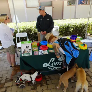 Trails n Tails 2015, Lemos Feed & Pet Supply exhibit