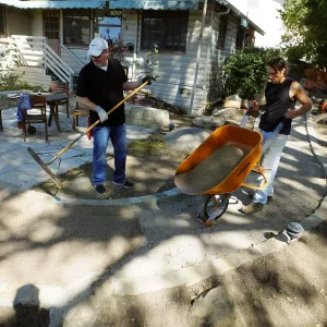 Home Demonstration Garden Renovation, Eco-Pave installation