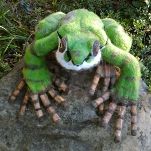 Dormant Dreams Yarn Blast, Fred - the Pacific Chorus Frog