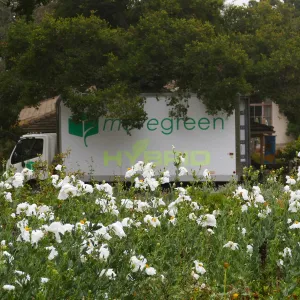 Moving van for move to new Pritzlaff Conservation Center